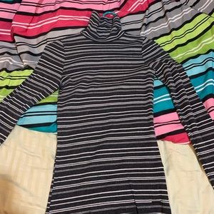 Holister turtleneck
